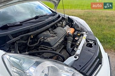 Хэтчбек Nissan Note 2012 в Киеве
