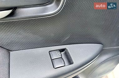 Хэтчбек Nissan Note 2012 в Киеве
