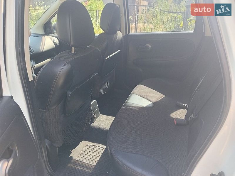 Хэтчбек Nissan Note 2007 в Хмельницком фото 11 Хэтчбек Nissan Note 2007 в Хмельницком