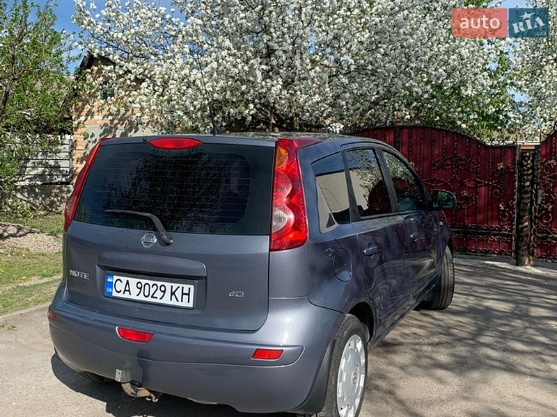 Хетчбек Nissan Note 2008 в Корсунь-Шевченківському