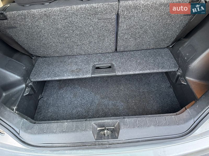 Хетчбек Nissan Note 2009 в Славуті фото 42 Хетчбек Nissan Note 2009 в Славуті