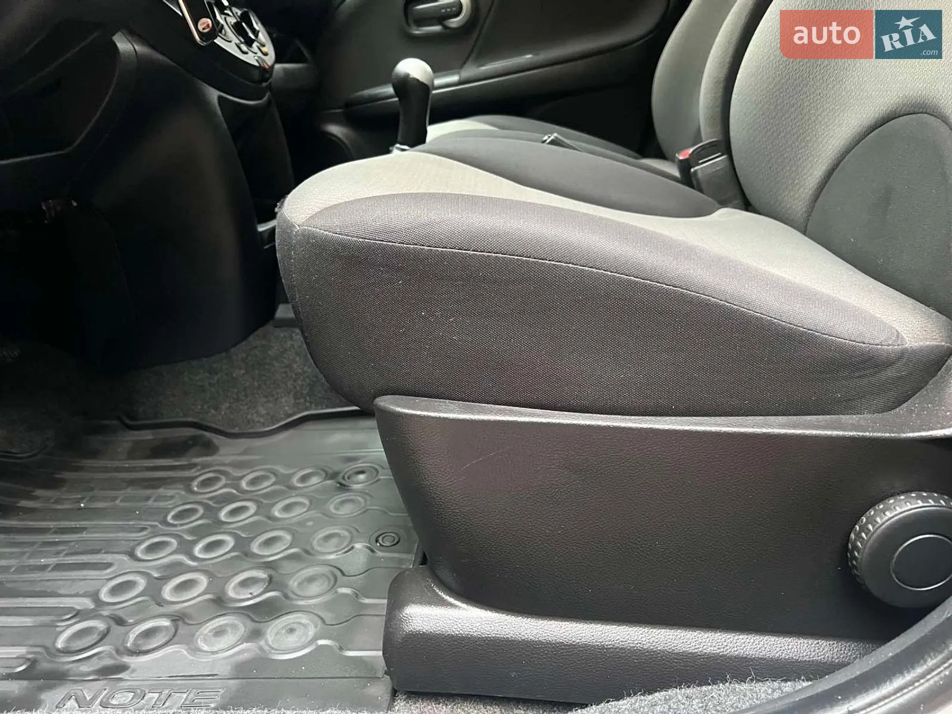 2012 Nissan Note - мініатюра 12