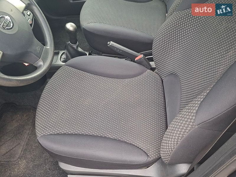 Хэтчбек Nissan Note 2007 в Полтаве фото 20 Хэтчбек Nissan Note 2007 в Полтаве
