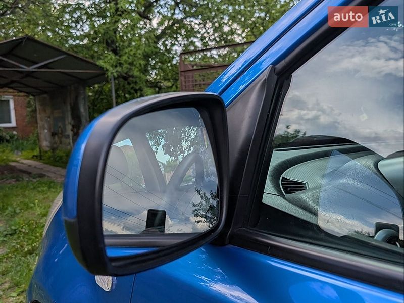 Хэтчбек Nissan Note 2007 в Харькове фото 20 Хэтчбек Nissan Note 2007 в Харькове