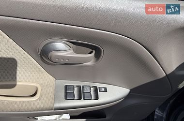 Хэтчбек Nissan Note 2006 в Сарнах фото 21 Хэтчбек Nissan Note 2006 в Сарнах