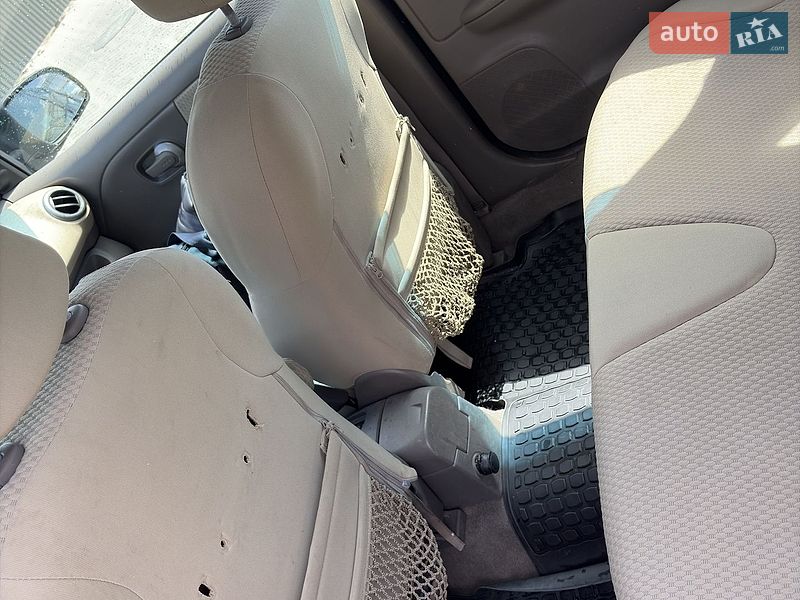 Хэтчбек Nissan Note 2006 в Сарнах фото 25 Хэтчбек Nissan Note 2006 в Сарнах
