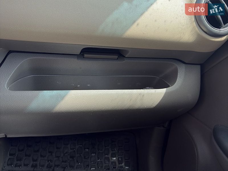 Хэтчбек Nissan Note 2006 в Сарнах фото 31 Хэтчбек Nissan Note 2006 в Сарнах
