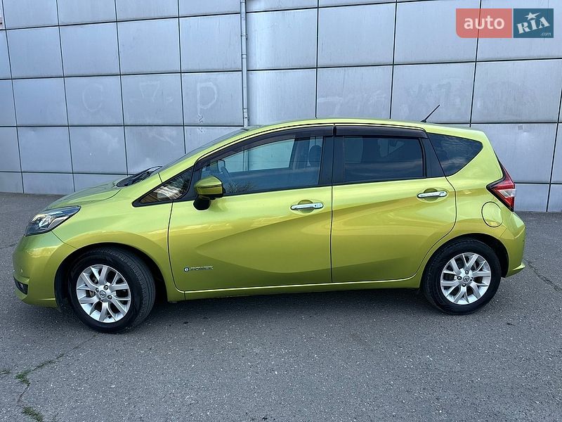 Хэтчбек Nissan Note 2017 в Николаеве