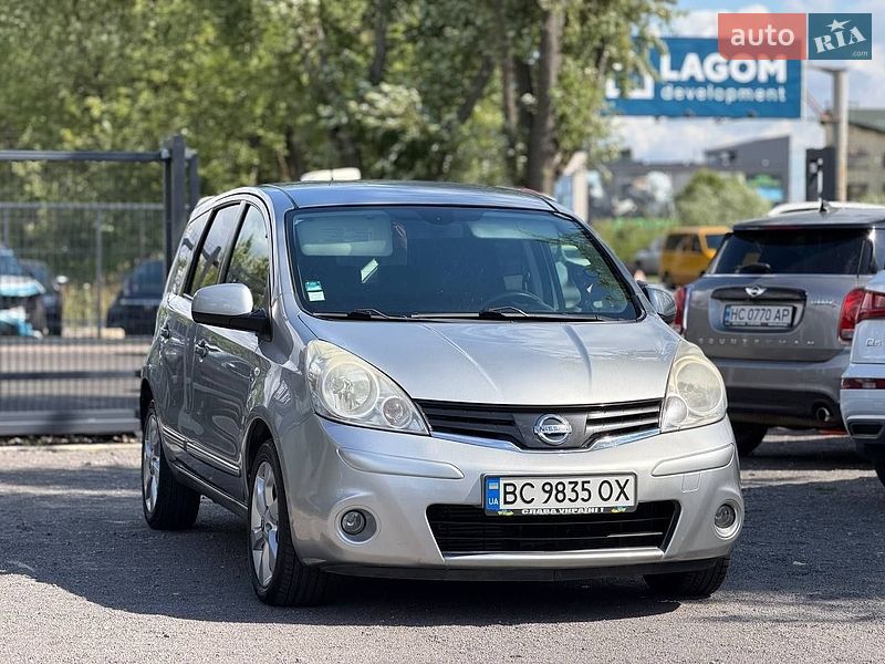 Хетчбек Nissan Note 2011 в Львові