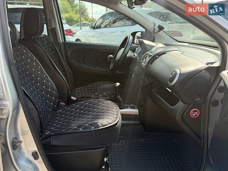 Хетчбек Nissan Note 2011 в Львові