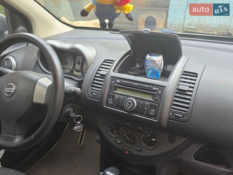 Хэтчбек Nissan Note 2008 в Виннице