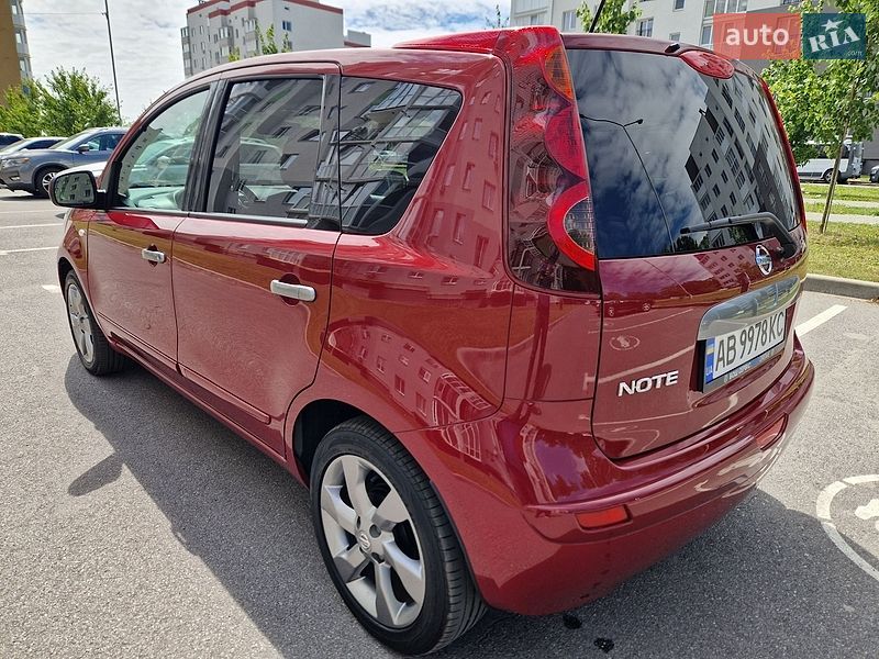 Хетчбек Nissan Note 2011 в Вінниці