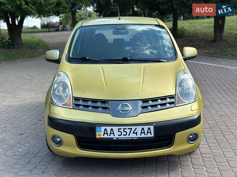 Хэтчбек Nissan Note 2007 в Ровно