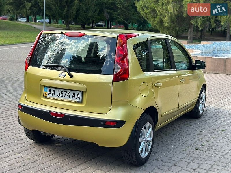 Хетчбек Nissan Note 2007 в Рівному