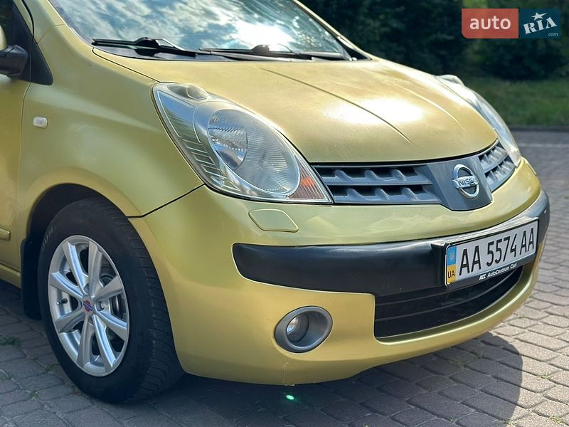 Хэтчбек Nissan Note 2007 в Ровно