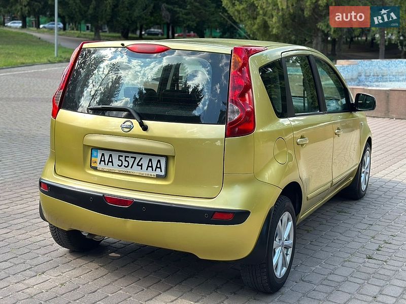 Хэтчбек Nissan Note 2007 в Ровно
