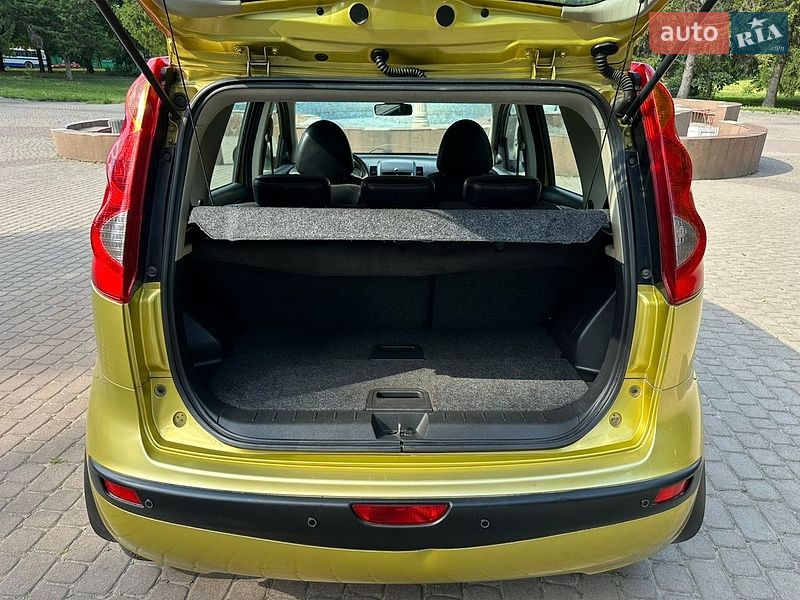 Хэтчбек Nissan Note 2007 в Ровно
