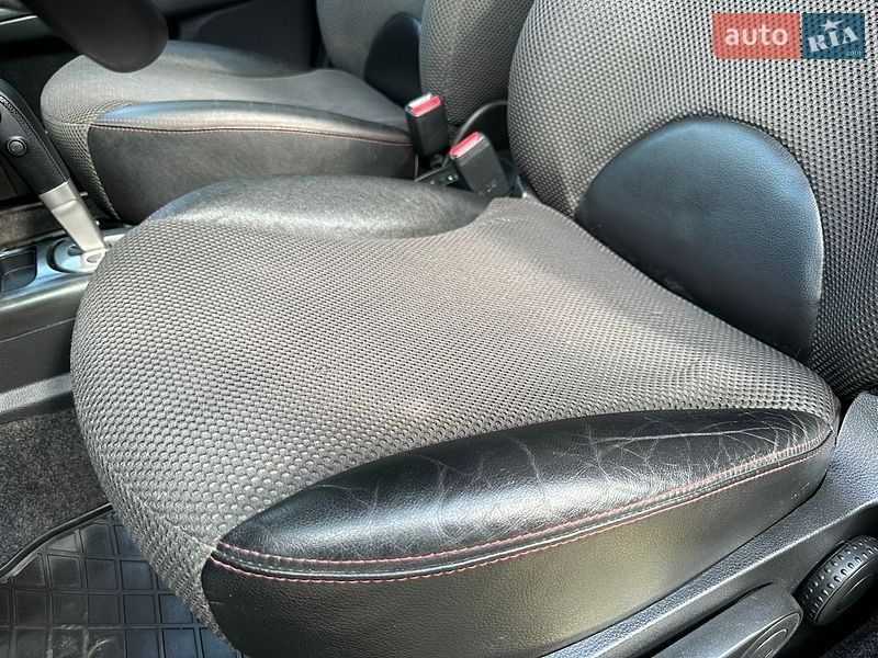 Хэтчбек Nissan Note 2007 в Ровно
