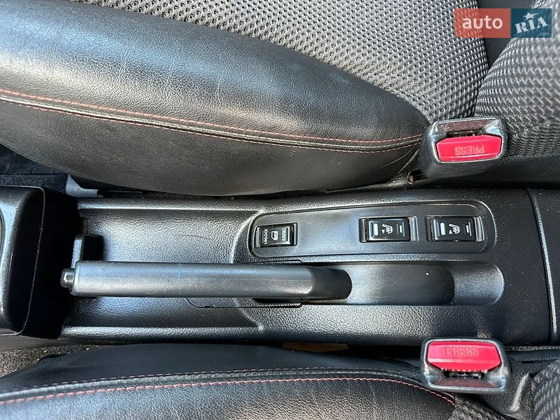 Хэтчбек Nissan Note 2007 в Ровно