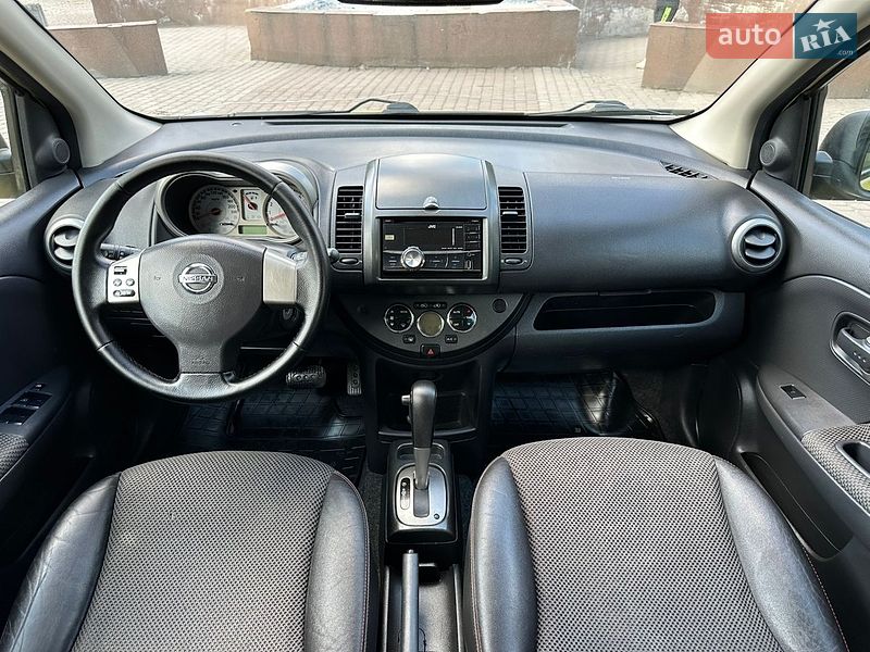 Хэтчбек Nissan Note 2007 в Ровно