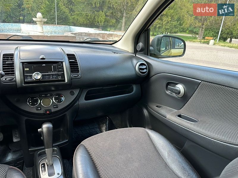 Хэтчбек Nissan Note 2007 в Ровно