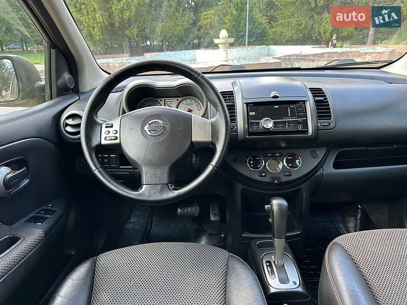 Хэтчбек Nissan Note 2007 в Ровно