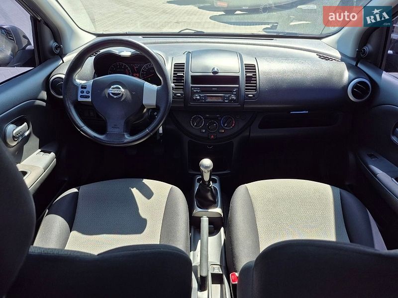 Хетчбек Nissan Note 2011 в Кропивницькому фото 20 Хетчбек Nissan Note 2011 в Кропивницькому