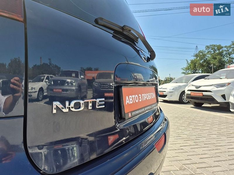 Хетчбек Nissan Note 2011 в Кропивницькому фото 24 Хетчбек Nissan Note 2011 в Кропивницькому