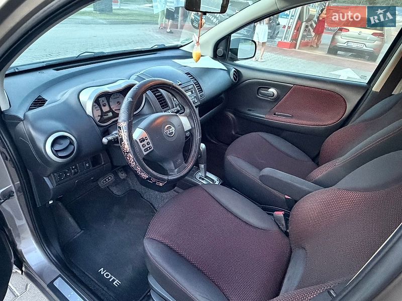 Хэтчбек Nissan Note 2008 в Тернополе