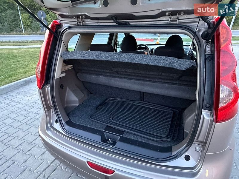 Хэтчбек Nissan Note 2008 в Тернополе