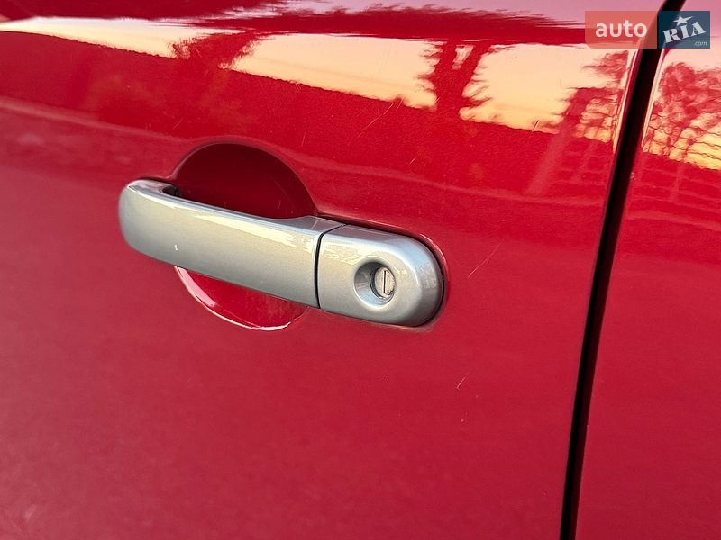 Хетчбек Nissan Note 2012 в Вінниці