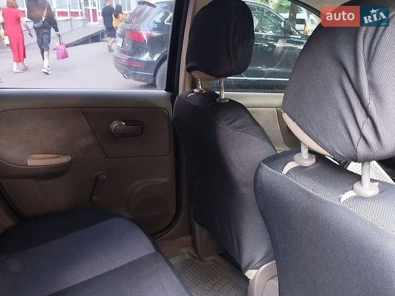 Хетчбек Nissan Note 2007 в Житомирі