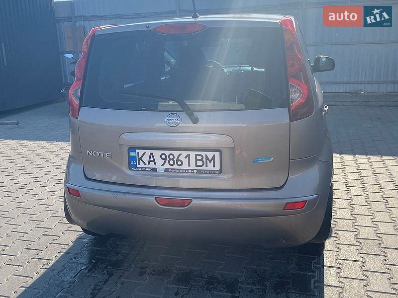 Nissan Note 2010