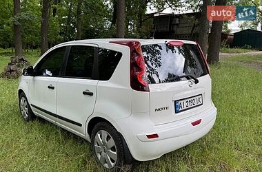 Хэтчбек Nissan Note 2012 в Киеве