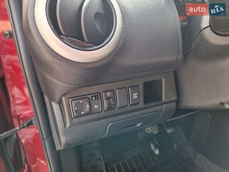 Хетчбек Nissan Note 2011 в Вінниці