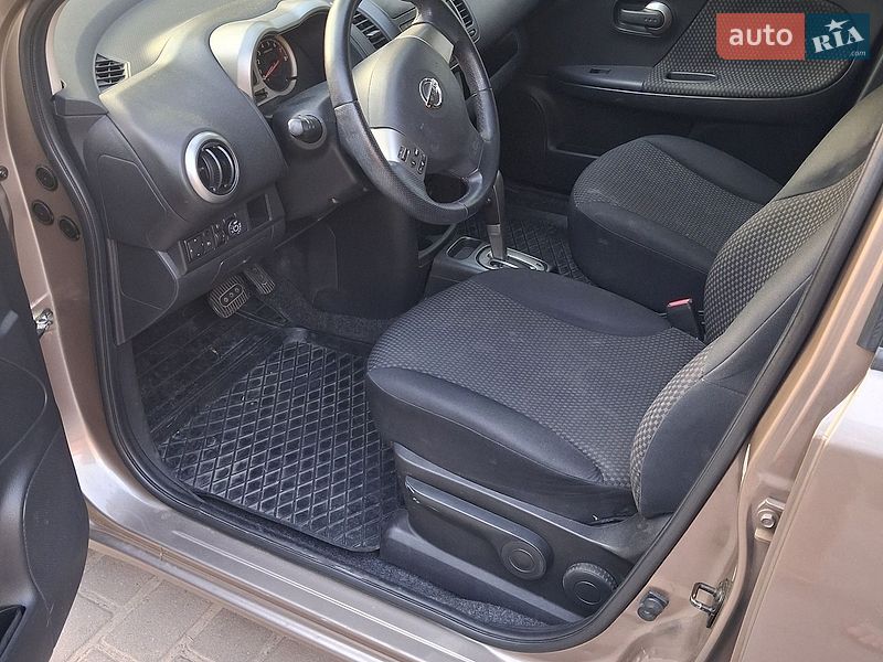 Хетчбек Nissan Note 2006 в Львові