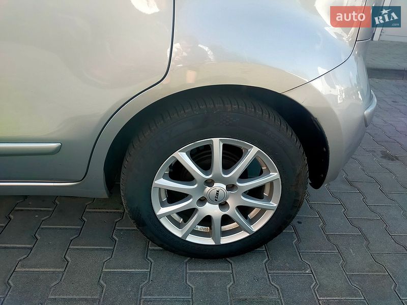 Хетчбек Nissan Note 2009 в Вінниці
