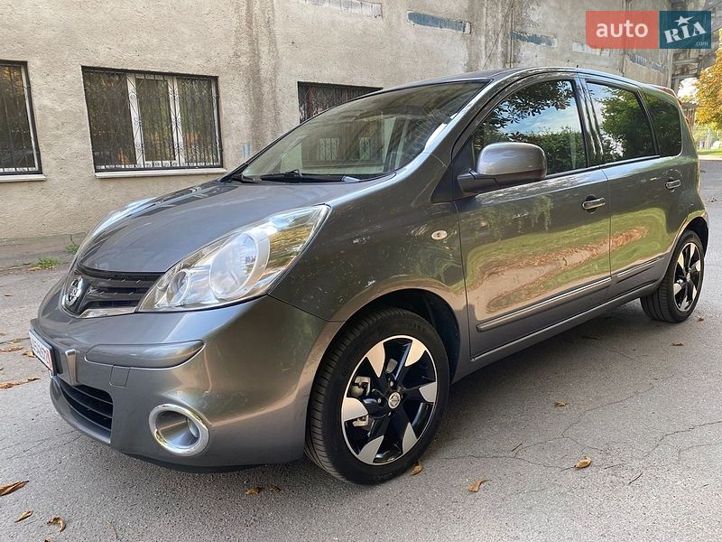 Хэтчбек Nissan Note 2012 в Виннице
