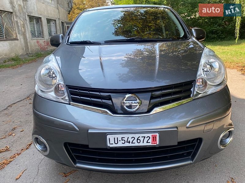 Хэтчбек Nissan Note 2012 в Виннице