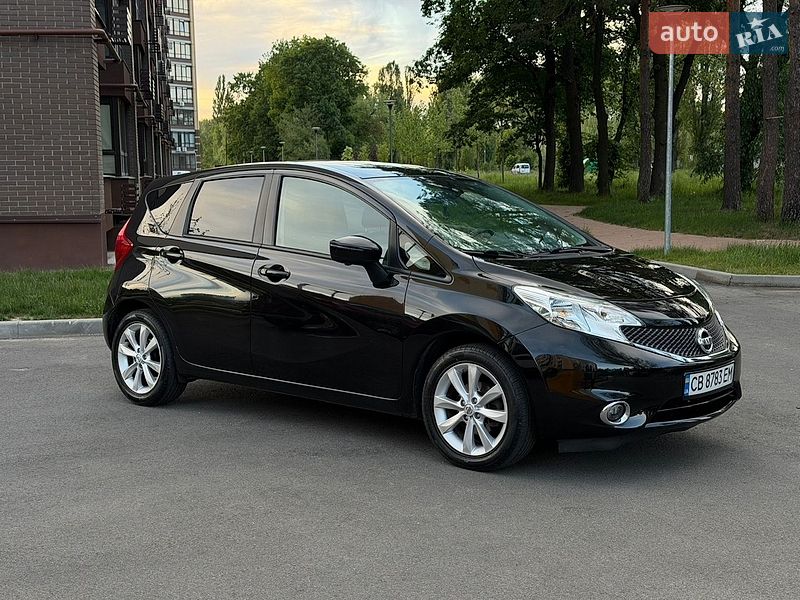 Хэтчбек Nissan Note 2015 в Чернигове