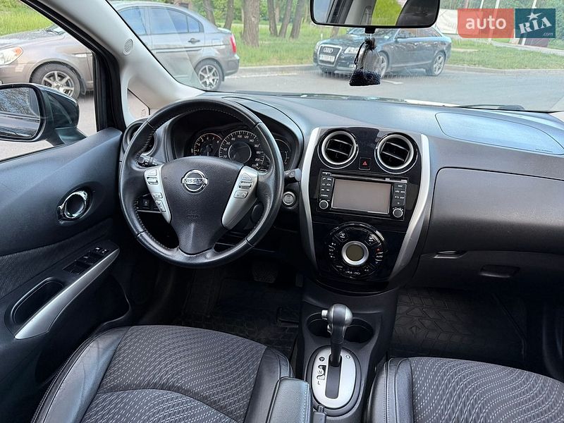 Хэтчбек Nissan Note 2015 в Чернигове