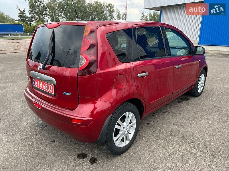 Хетчбек Nissan Note 2011 в Ковелі