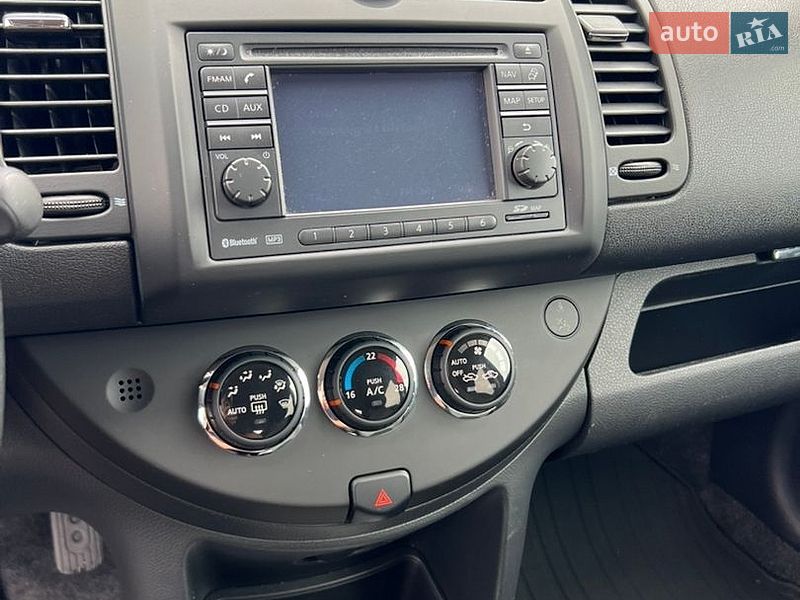 Хетчбек Nissan Note 2011 в Ковелі