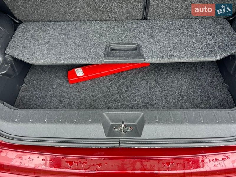 Хетчбек Nissan Note 2011 в Ковелі