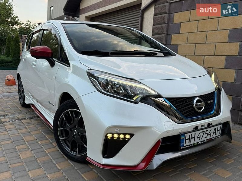 Хетчбек Nissan Note 2017 в Одесі