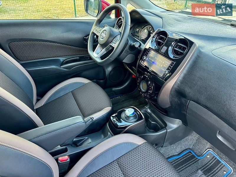 Хэтчбек Nissan Note 2019 в Киеве