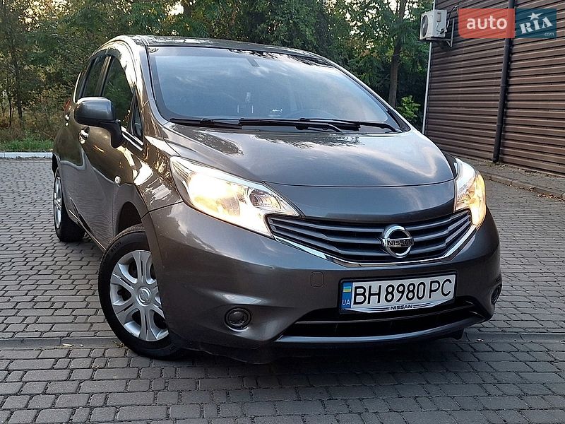 Хэтчбек Nissan Note 2012 в Одессе фото 2 Хэтчбек Nissan Note 2012 в Одессе