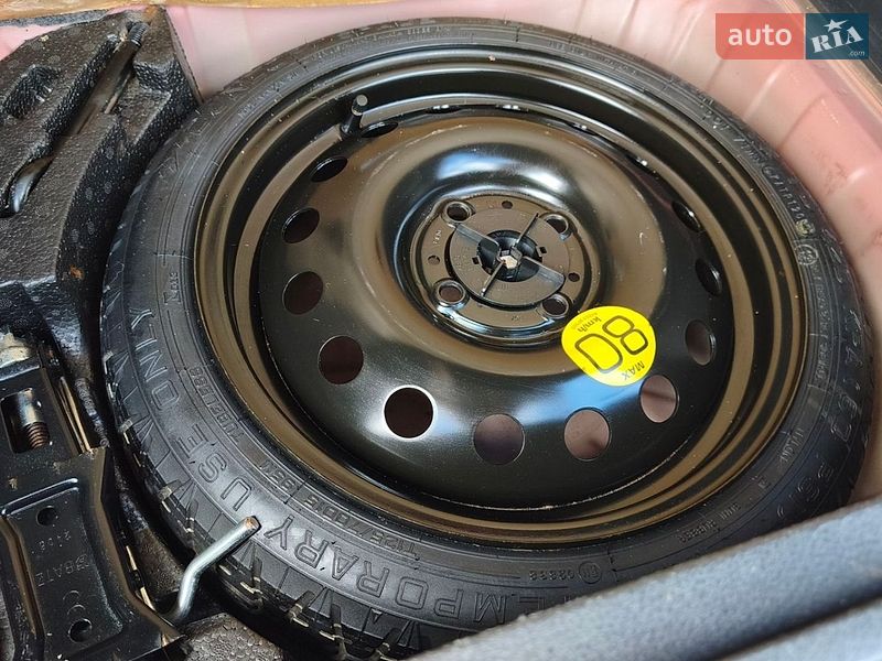 Хэтчбек Nissan Note 2008 в Березане
