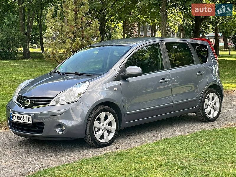 Хетчбек Nissan Note 2010 в Хмельницькому фото 2 Хетчбек Nissan Note 2010 в Хмельницькому