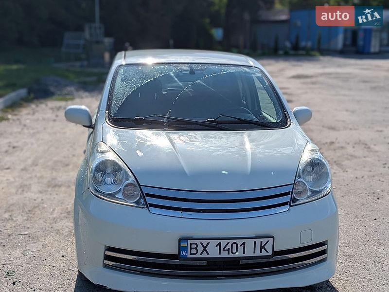 Хетчбек Nissan Note 2011 в Деражні
